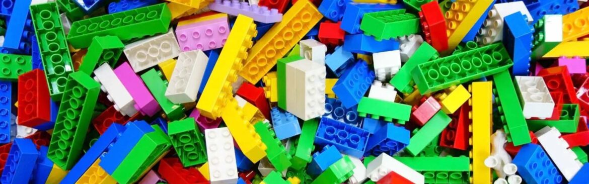 Lego Wanted!