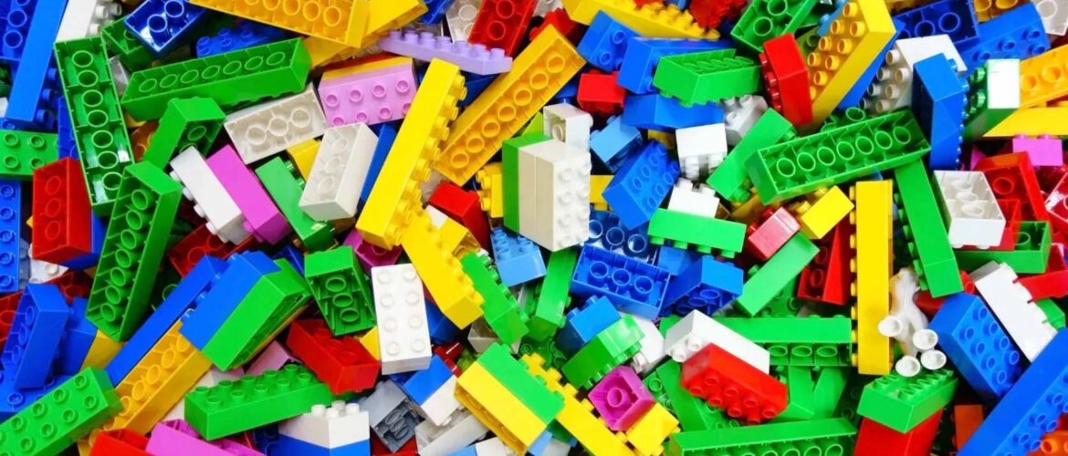 Lego Wanted!