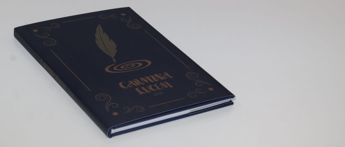 Carmina Lucem