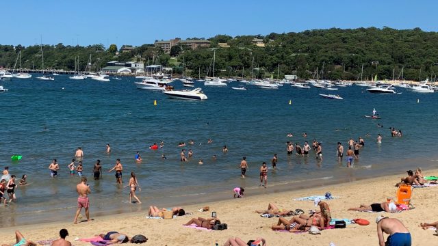 Balmoral Beach on Sunday