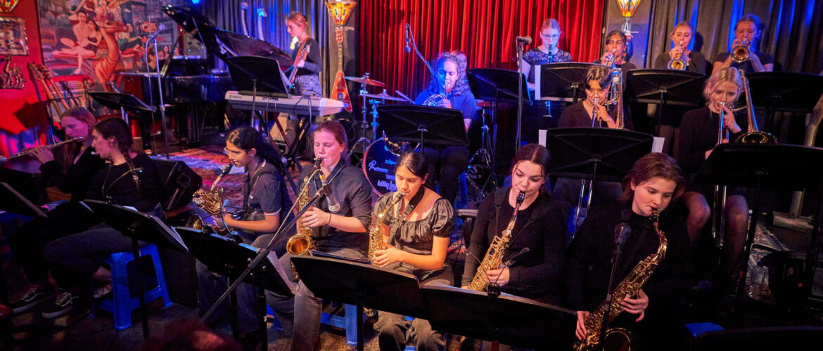 Groove @ Camelot Lounge 2021