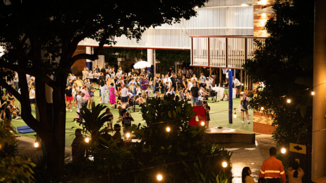 TWILIGHT OPEN EVENING