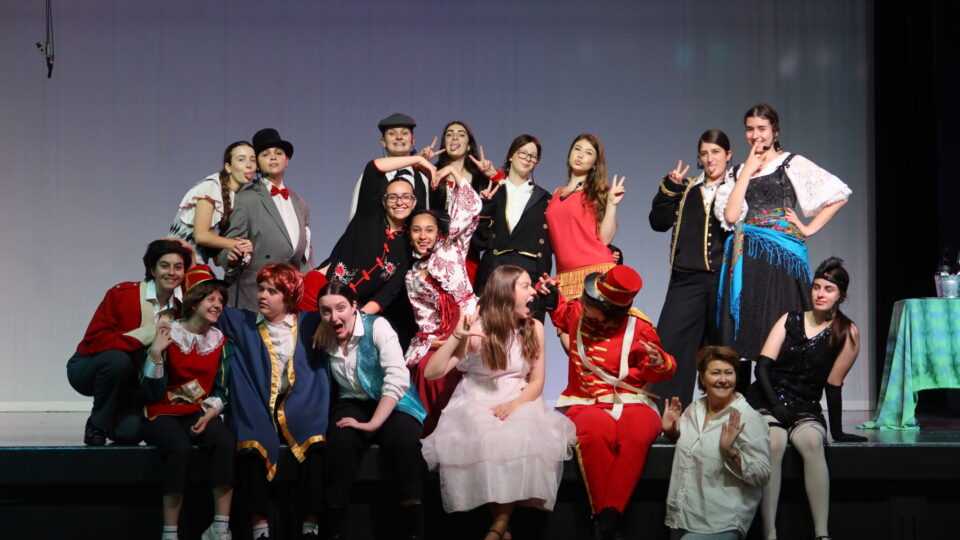 The Boy Friend &#8211; Year 11 Drama