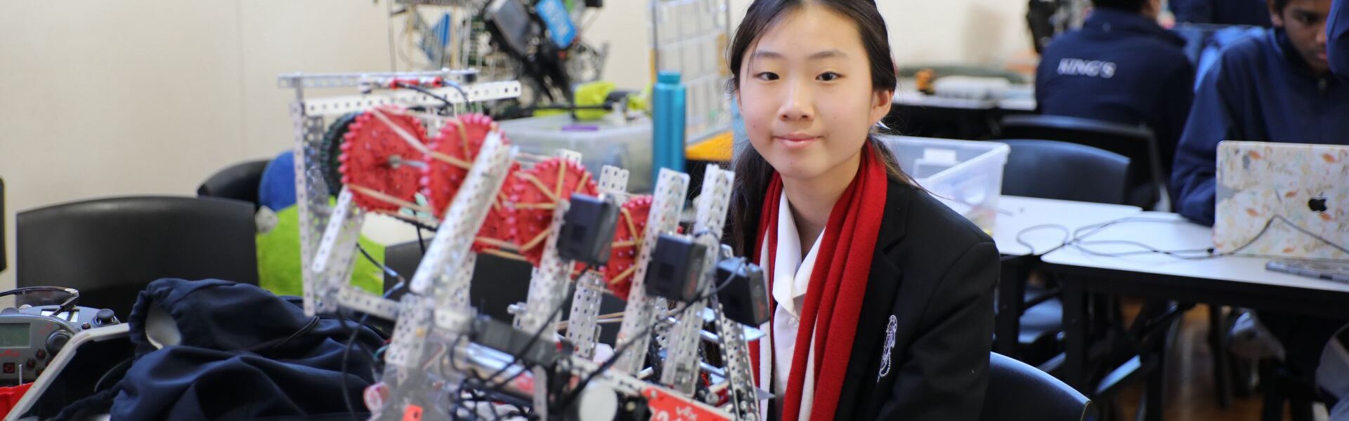 Santa Sabina hosts high-energy VEX Robotics Tournament with grace and precision