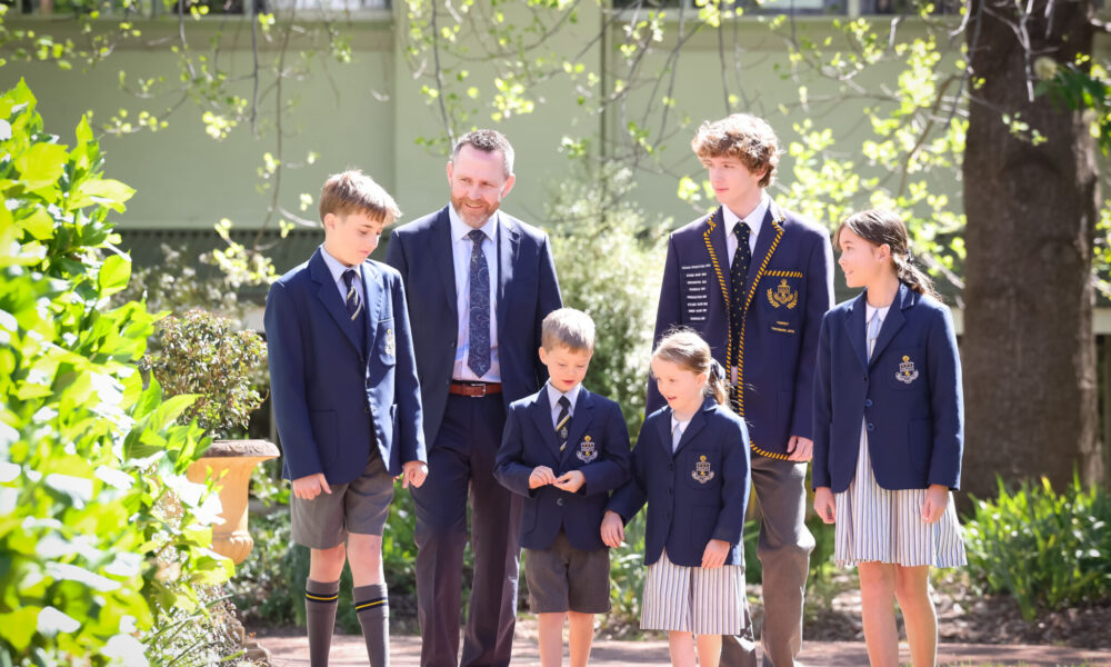 Welcome to Oxley College