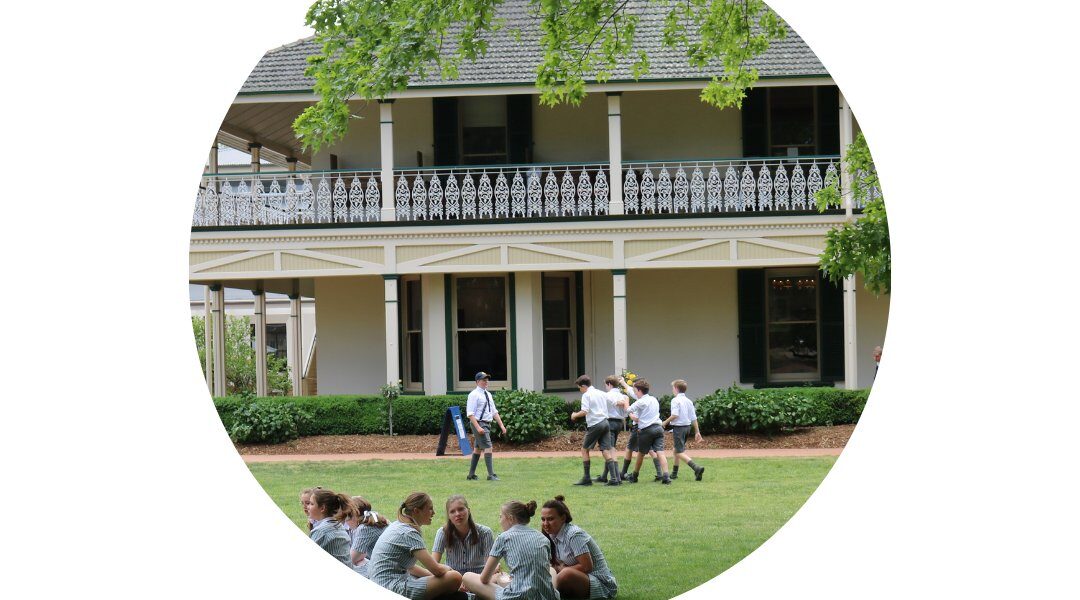 Old Oxleyans Return to Oxley